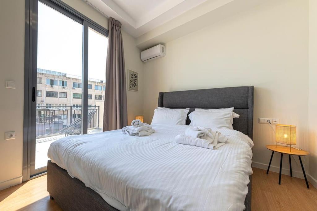 Smart Apartment *